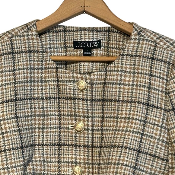 J. Crew Cropped Louisa Jacket Plaid English Wool Sz 6  Gold Buttons - Picture 2 of 10